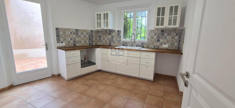 Villa - 140 m² - 4 pièces