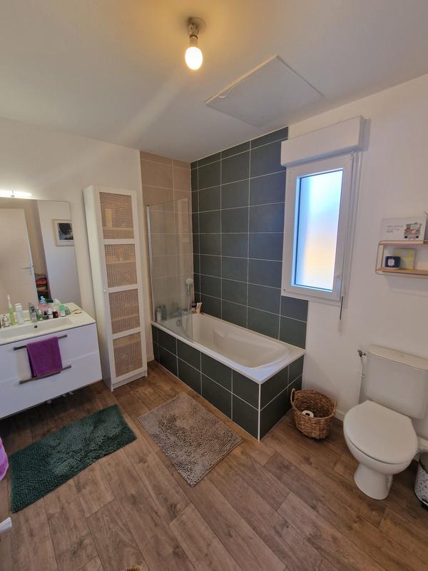 Appartement - 94 m² - 4 pièces