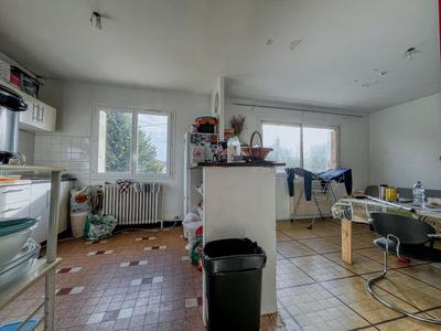 Appartement - 94 m² - 5 pièces