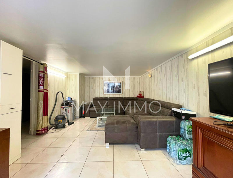 Maison - 175 m² - 7 pièces