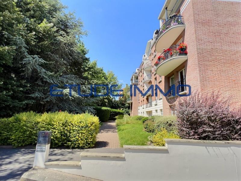 Appartement - 95 m² - 4 pièces