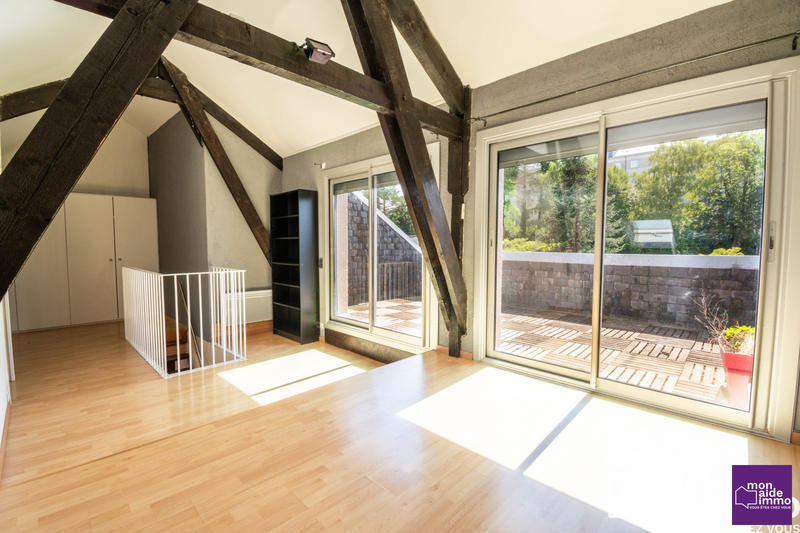 Appartement - 105 m² - 5 pièces