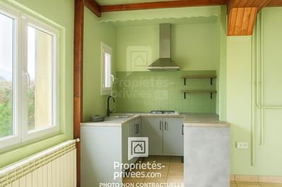 Maison - 97 m² - 5 pièces