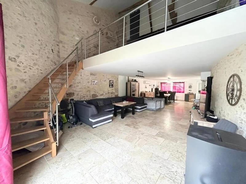 Maison de village - 225 m² - 5 pièces