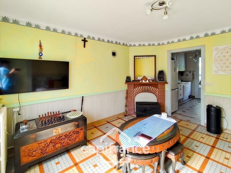 Maison - 94 m² - 6 pièces