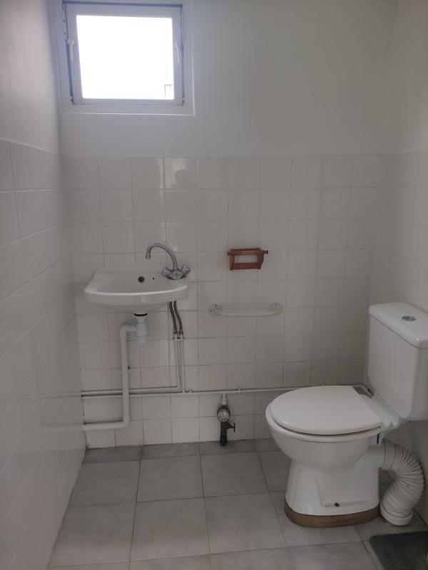 Local commercial - 95 m² - 3 pièces