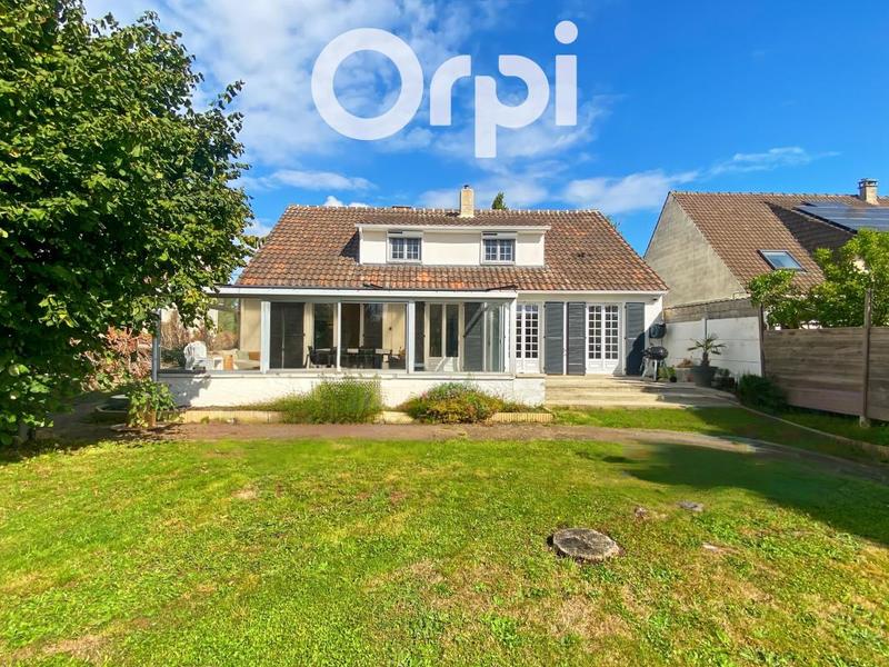 Maison - 137 m² - 7 pièces