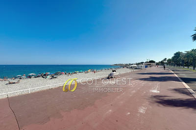 Fonds de commerce - Magasins - 60 m²