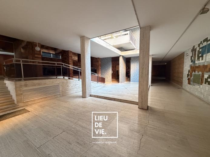 Appartement ancien - 42 m² - 1 pièce