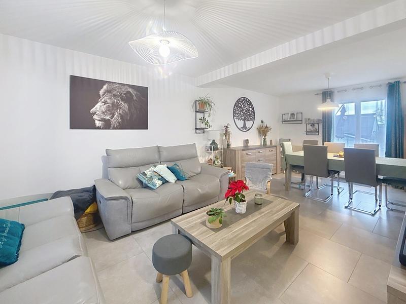 Maison - 165 m² - 7 pièces