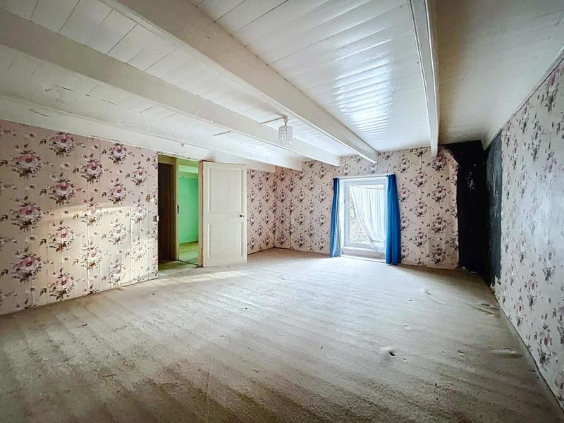 Maison - 95 m² - 3 pièces