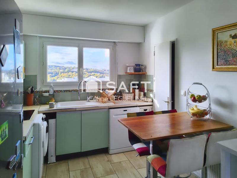 Appartement - 104 m² - 5 pièces