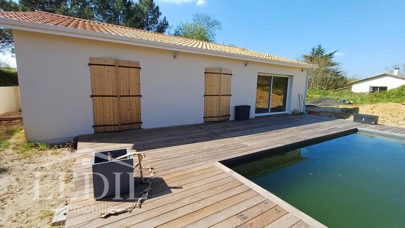 Maison - 122 m² - 5 pièces