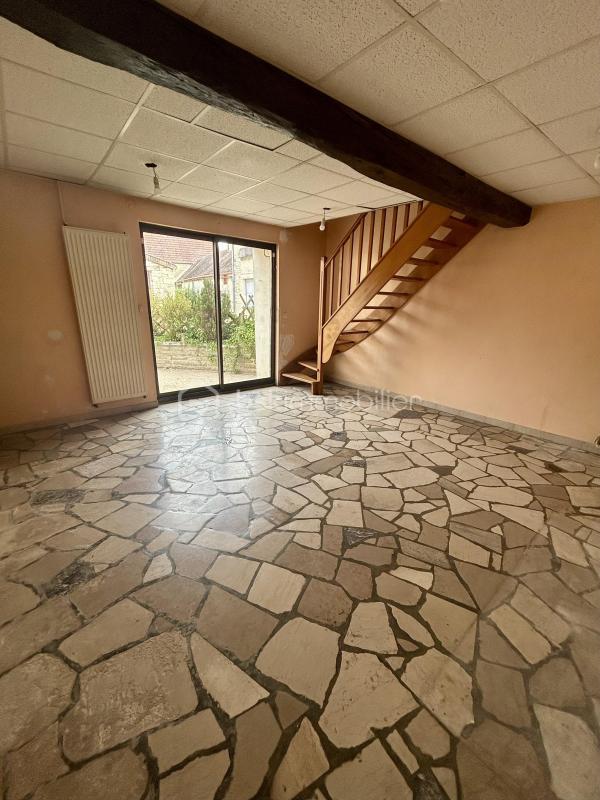 Maison en pierre - 109 m² - 5 pièces