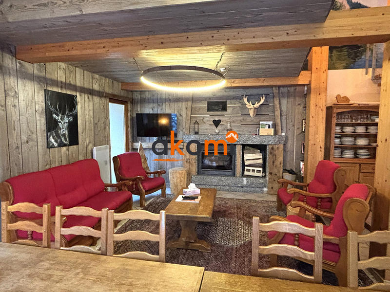 Maison - 510 m² - 20 pièces