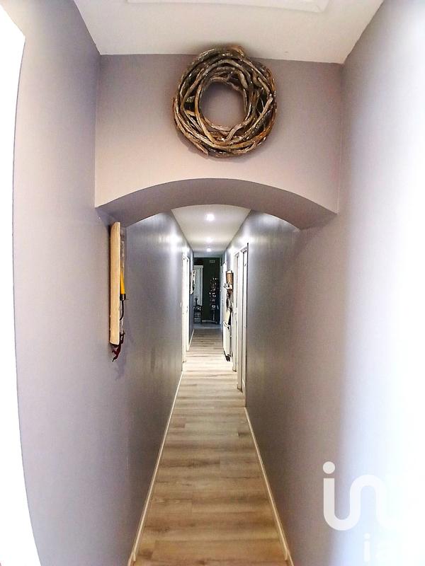 Maison - 152 m² - 8 pièces