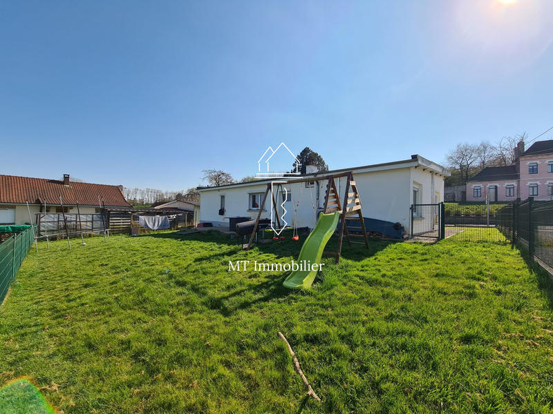 Maison - 94 m² - 5 pièces