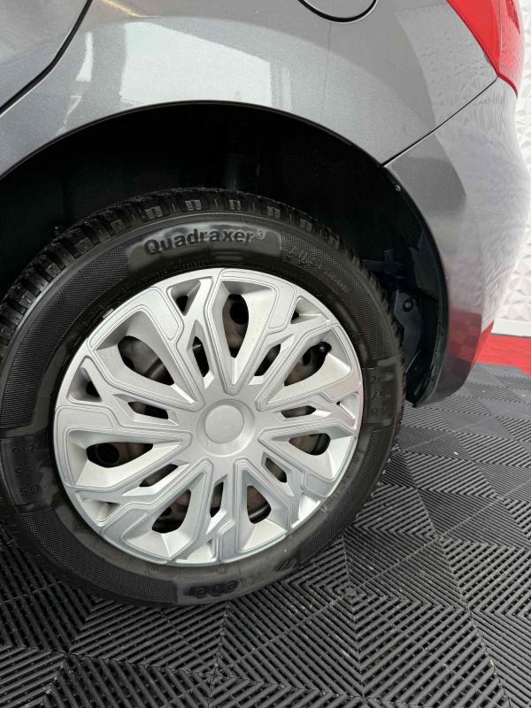 Toyota Auris 1.4 d-4d 90 Cv