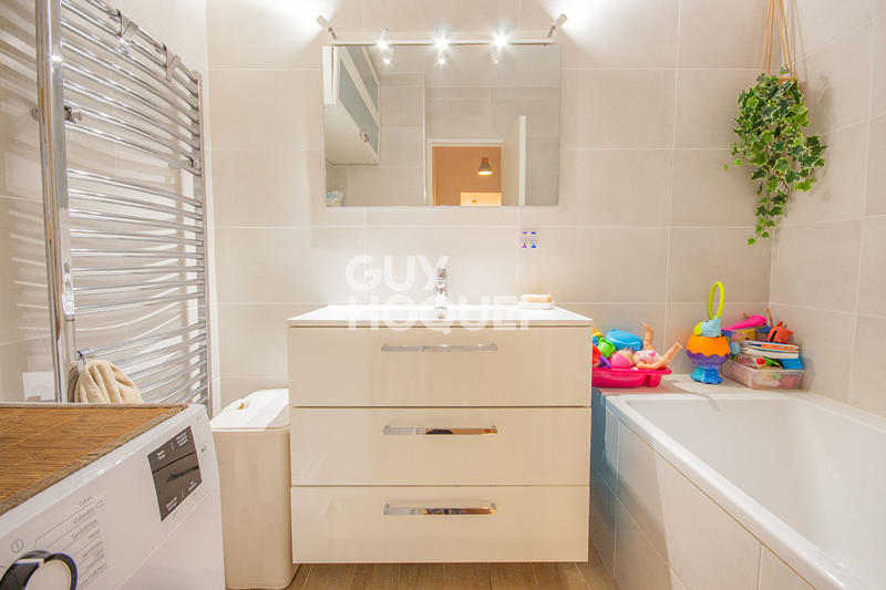 Appartement - 83 m² - 4 pièces