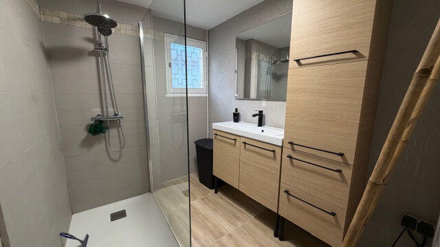 Maison - 111 m² - 6 pièces