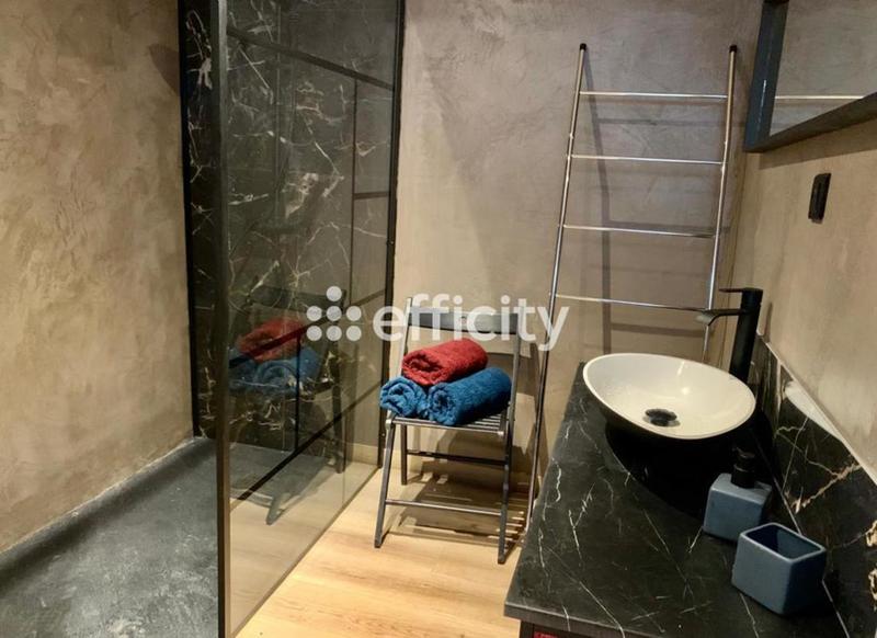 Immeuble - 120 m² - 7 pièces