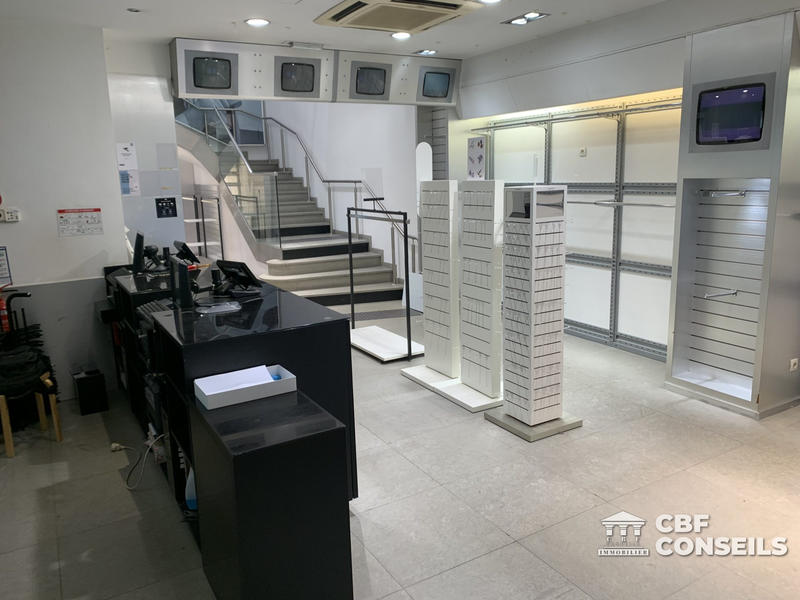 Local commercial - 186 m²