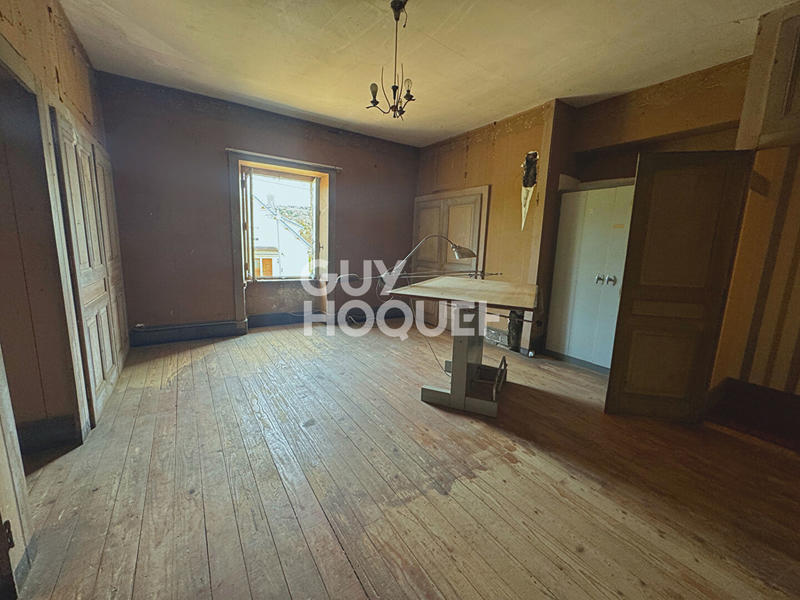 Maison - 263 m² - 6 pièces