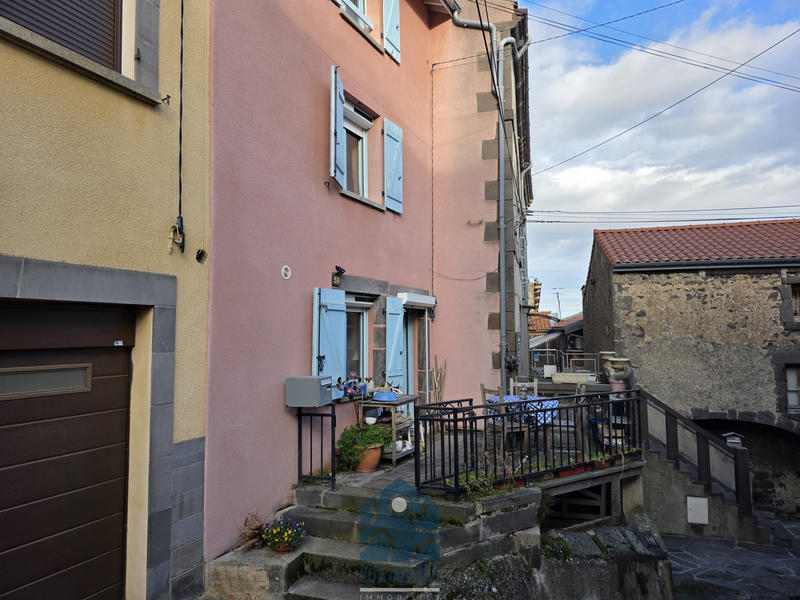 Maison de village - 73 m² - 4 pièces