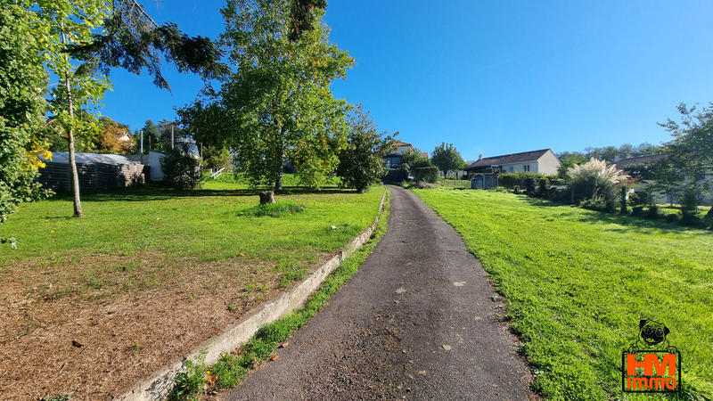 Demeure - 297 m² - 7 pièces