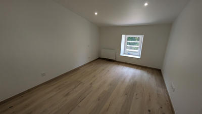 Maison - 142 m² - 6 pièces