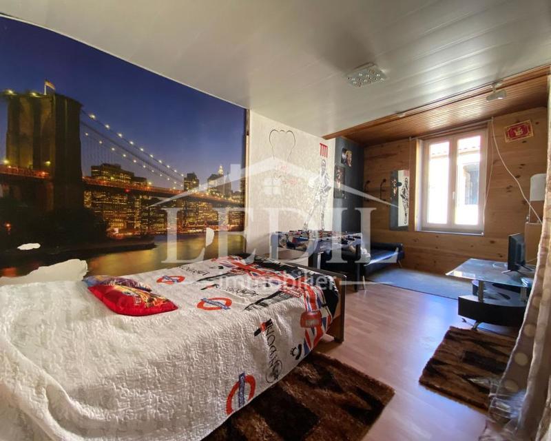 Maison de ville - 130 m² - 5 pièces