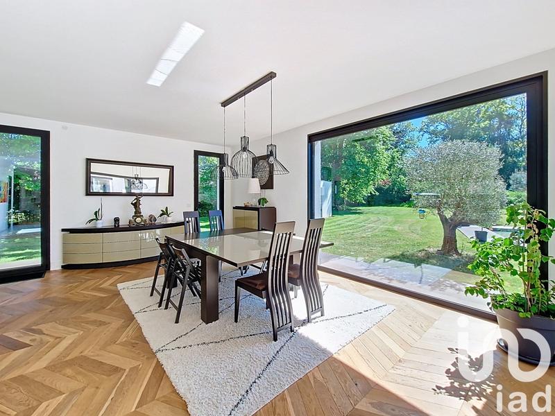 Maison de maîtres - 262 m² - 8 pièces