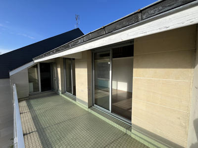 Appartement - 128 m² - 4 pièces