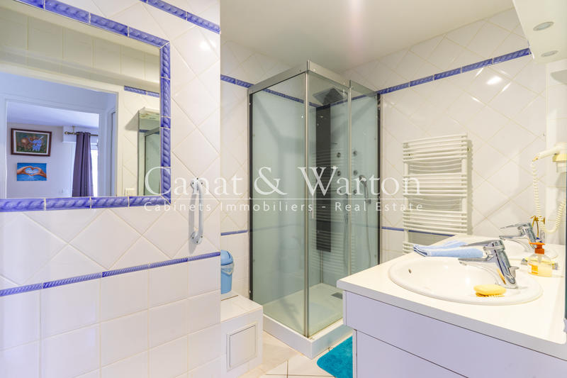 Appartement - 86 m² - 4 pièces