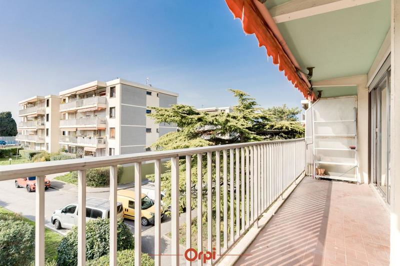 Appartement - 86 m² - 4 pièces