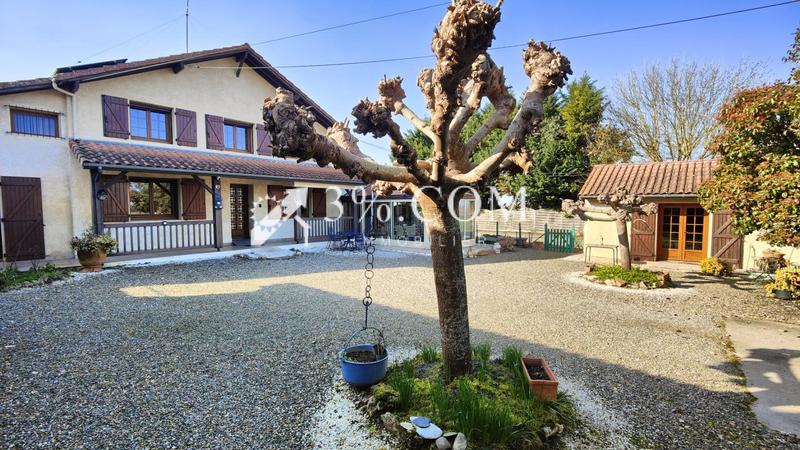 Propriété - 186 m² - 7 pièces