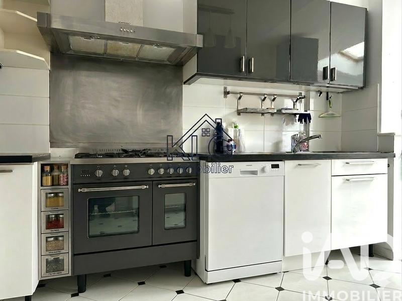 Maison de village - 120 m² - 5 pièces