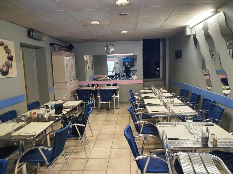 Fonds de commerce - 140 m²