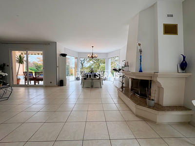 Maison - 154 m² - 5 pièces