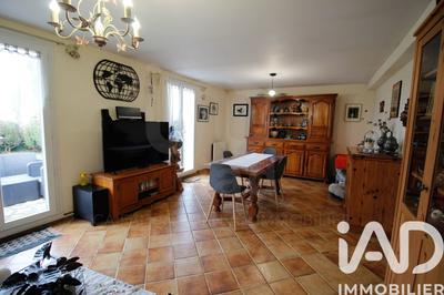 Maison - 101 m² - 6 pièces