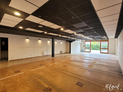 Local d'activités - 120 m²