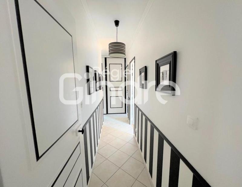 Appartement - 112 m² - 5 pièces