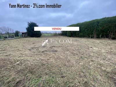 Terrain constructible - 810 m²
