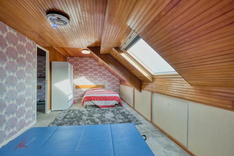 Maison - 175 m² - 9 pièces