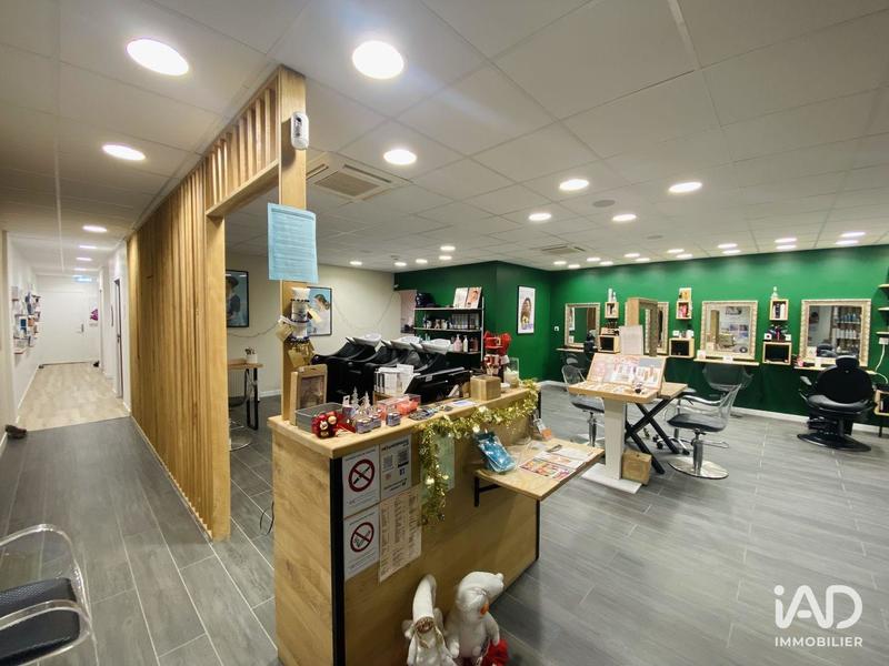 Local commercial - 140 m²