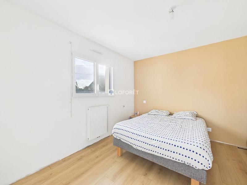 Maison - 95 m² - 4 pièces