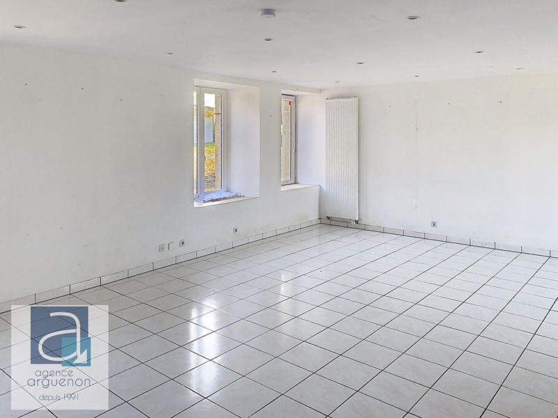 Maison - 135 m² - 6 pièces