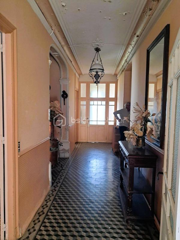 Demeure - 306 m² - 11 pièces