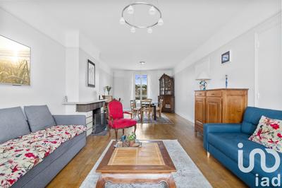 Maison - 168 m² - 8 pièces