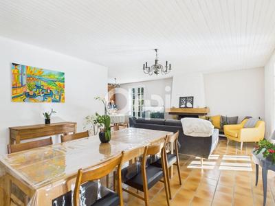 Maison - 145 m² - 5 pièces